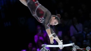 esposito manila ita ph simone ferraro sfa05191